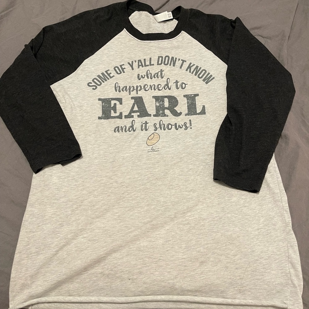 Hippie Runner Baseball Tee “Some Of Y’all Don’t Know What Happened to Earl”